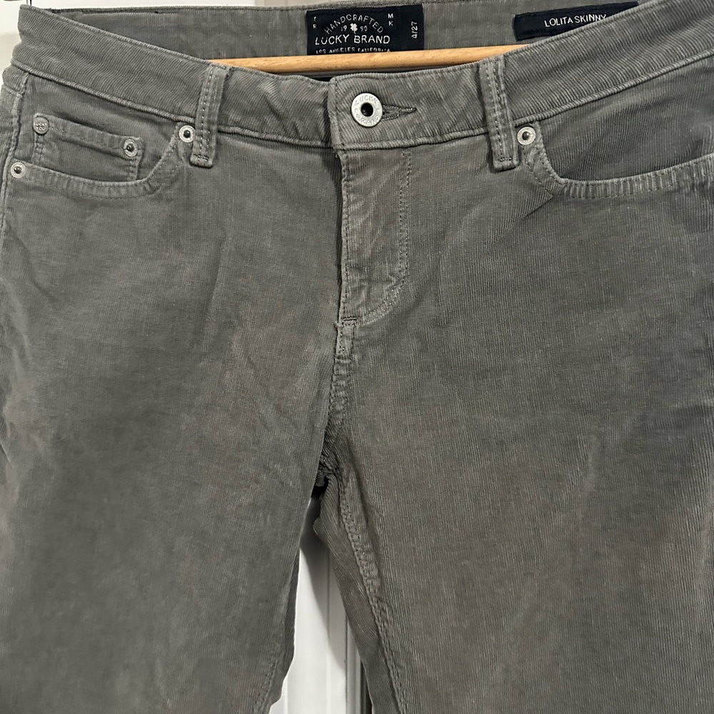 Lucky Brand Low rise Skinny - Picture 2 of 3